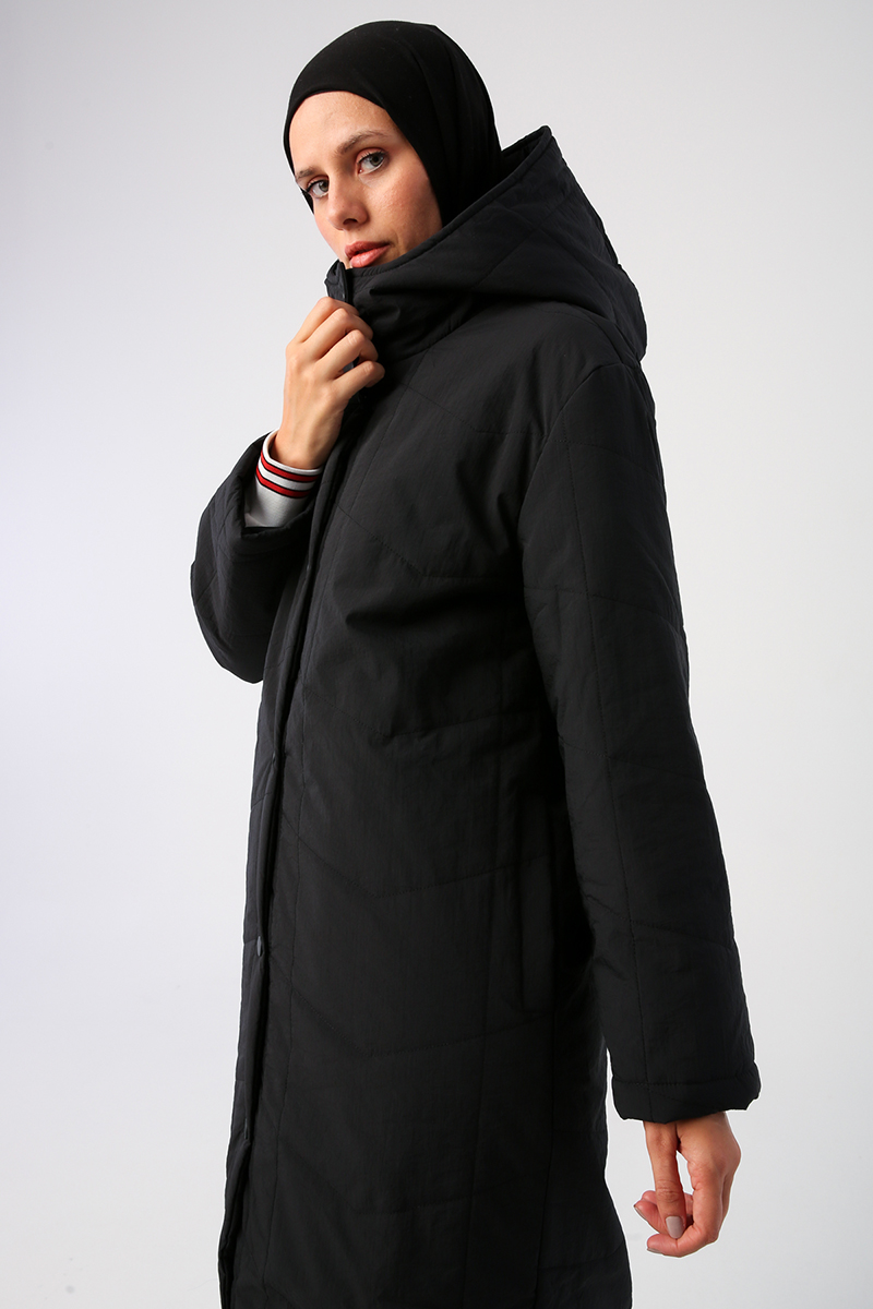 Hooded Long Quilted Coat with Snaps